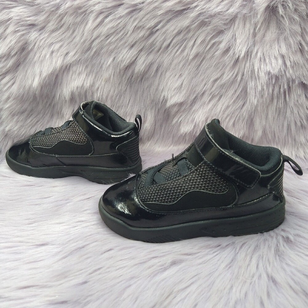 Nike Air Jordan Max Aura 2 Shoes Black Toddler Size 10C CN8096-005 Hook Loop - Picture 2 of 8